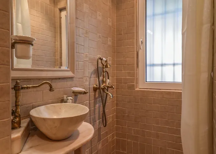 Aristocratic Next To Cathedral By Flat Mаnager Sofie