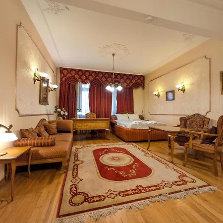 Aristocratic Next To Cathedral By Flat Mаnager Apartment *