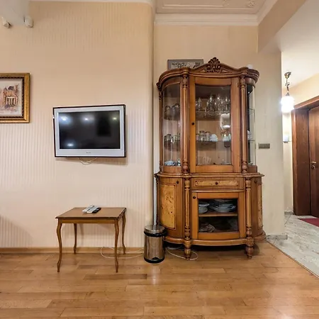 Apartment Aristocratic Next To Cathedral By Flat Mаnager *