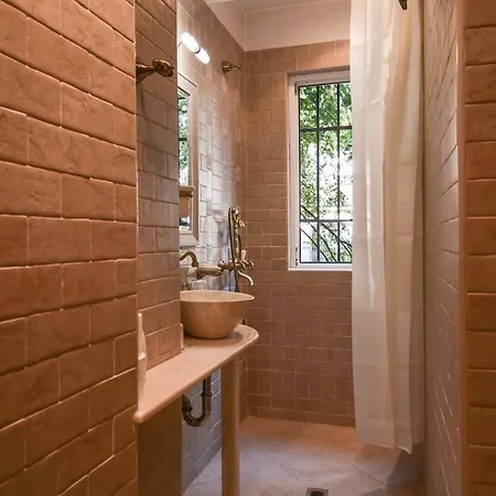 Aristocratic Next To Cathedral By Flat Mаnager 아파트 *